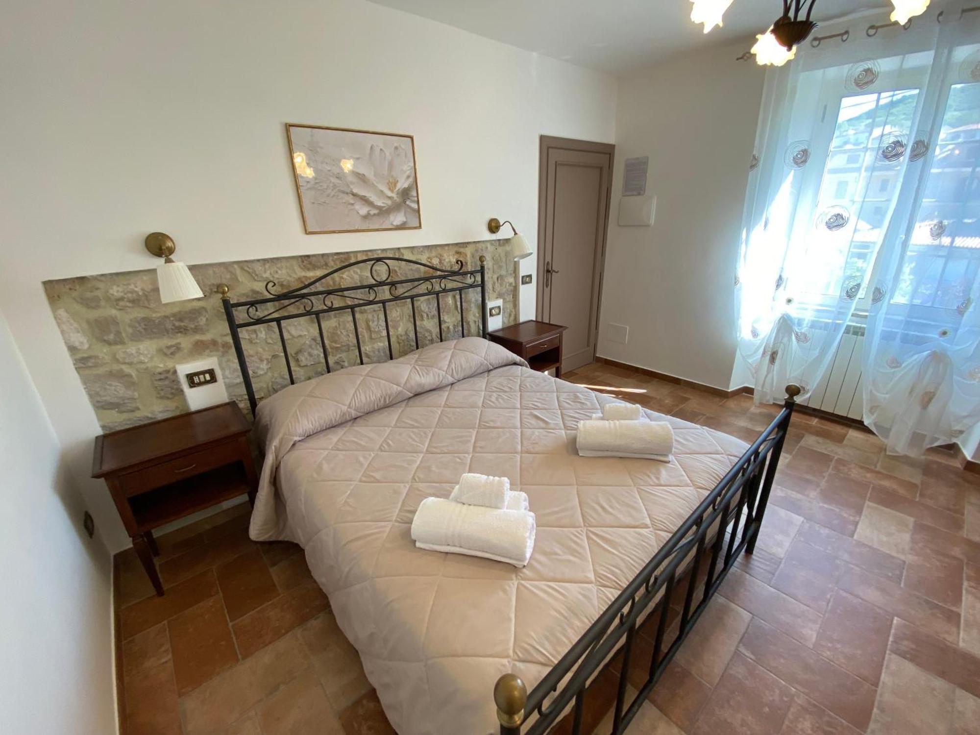 La Casa Di Nonna Tella Bed and Breakfast Lenola Exteriör bild